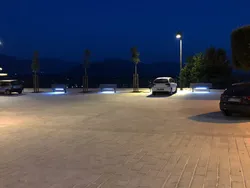 panchina shark smart usb arredo urbano smart city 6